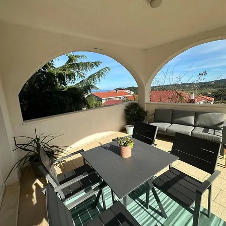 Toni's Lemon アパート コルチュラ