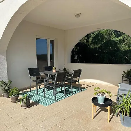 Toni's Lemon شقة كورتْشولا